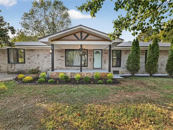 1943 Rome Rd SW, Calhoun, GA 30701