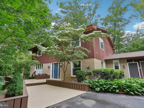 3 Sorrel Dr, Wilmington, DE 19803