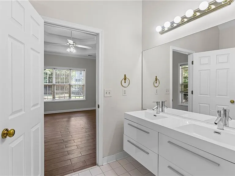 965 Dogwood Park Dr — Photo 27