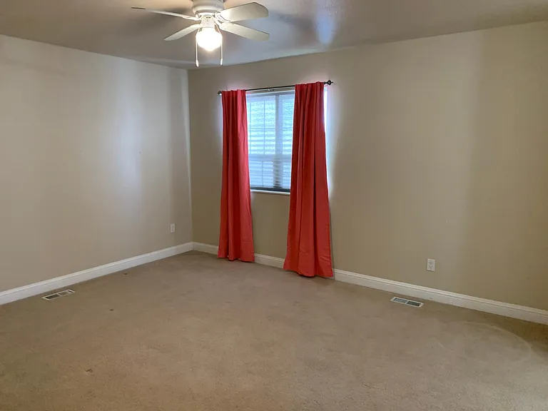 12214 W Saratoga Ave — Photo 14
