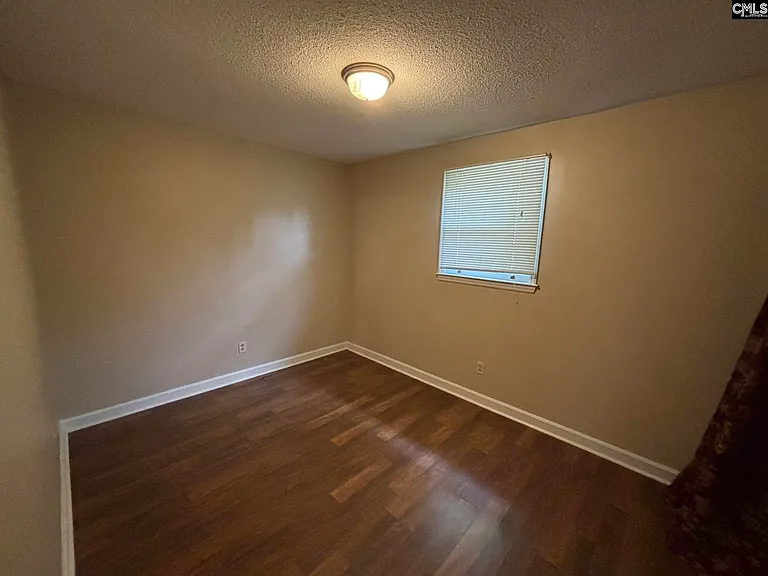 7247 Holloway Rd — Photo 5