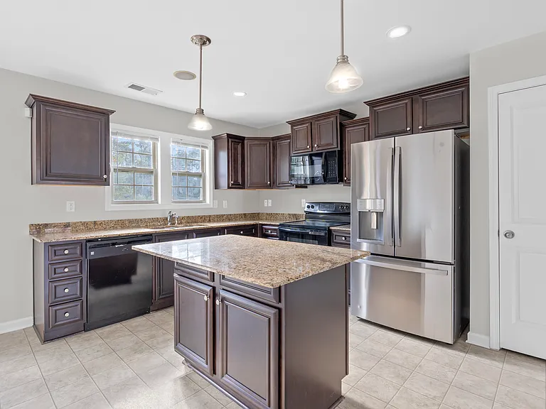 206 Flinchum Pl — Photo 8