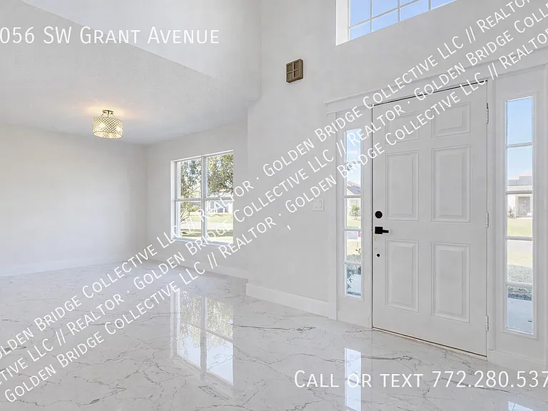 2056 SW Grant Ave — Photo 3
