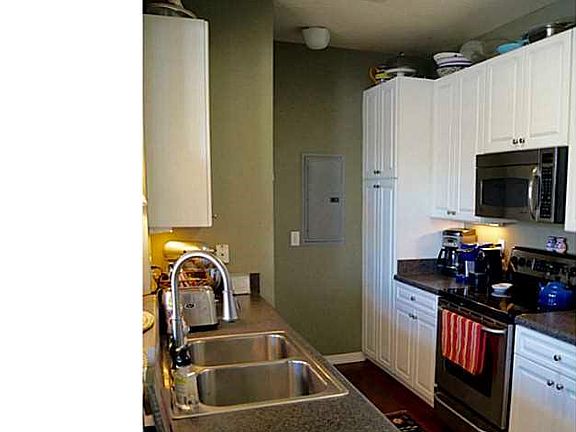 2nd image of 5264 Elston Ln