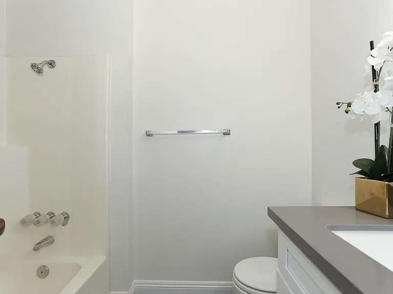 7911 Camino Glorita — Photo 12