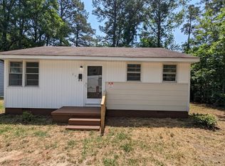 803 Candlewood Dr, Kinston, NC 28501