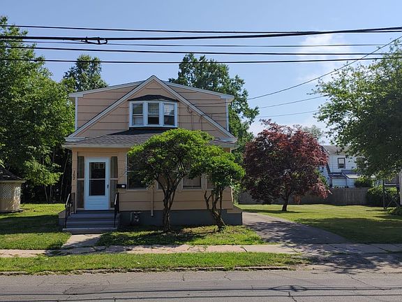 5th image of 102 Benham St
