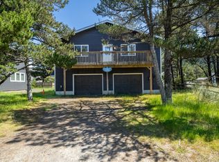 33505 Cape Kiwanda Dr, Pacific City, OR 97135