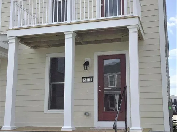 5101 Barter St, Saint Charles, MO 63301