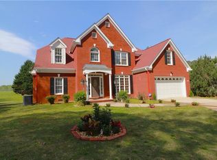 5118 J White Rd, Oakwood, GA 30566