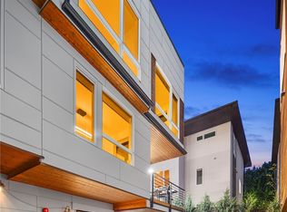 345 3rd Ave S #A, Kirkland, WA 98033