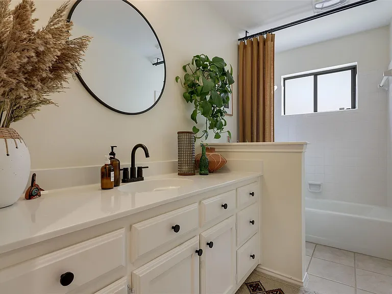 3205 Festus Dr — Photo 21