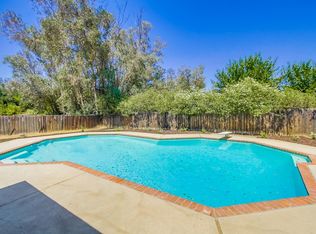 2116 Raymond Ave, Ramona, CA 92065