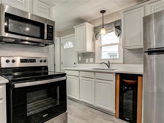 4th image of 7525 Jarboe St