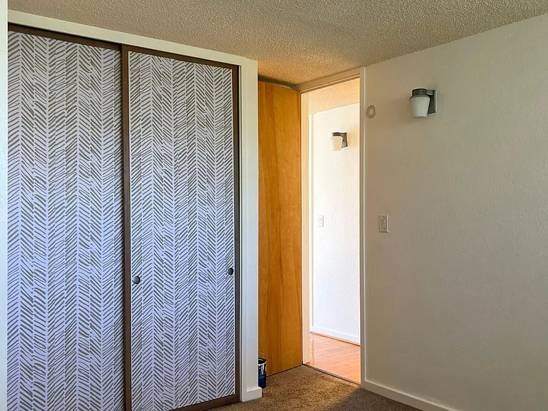 933 Kaheka St #A402 — Photo 10
