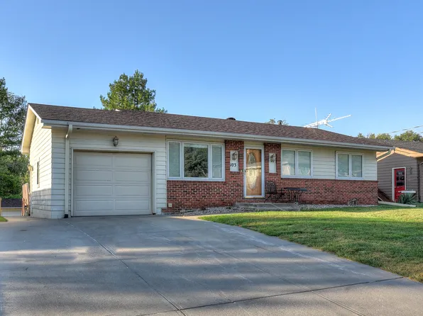 103 Harolds Dr, Glenwood, IA 51534