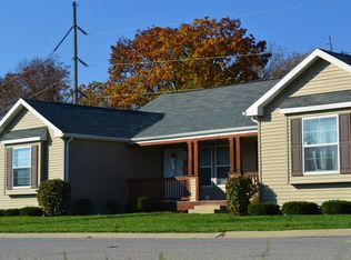 2316 Woodfall Dr, Charleston, IL