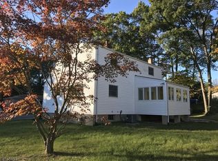 74 White Rock Blvd, Oak Ridge, NJ 07438