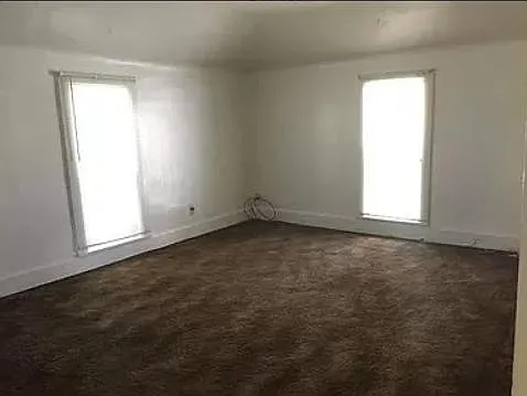 Unit Photo