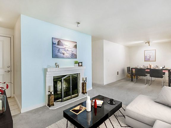 2nd image of 14014 NE 181st Pl APT D103