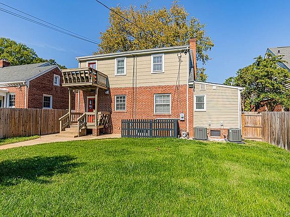3rd image of 1735 Wilmington Ave
