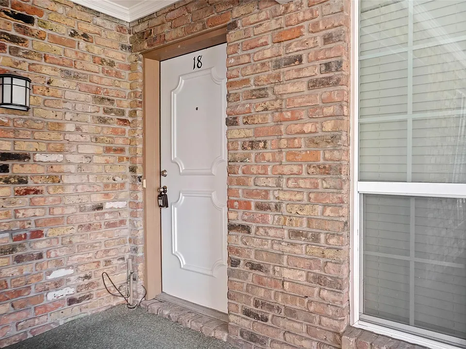 5343 Richmond Ave #18