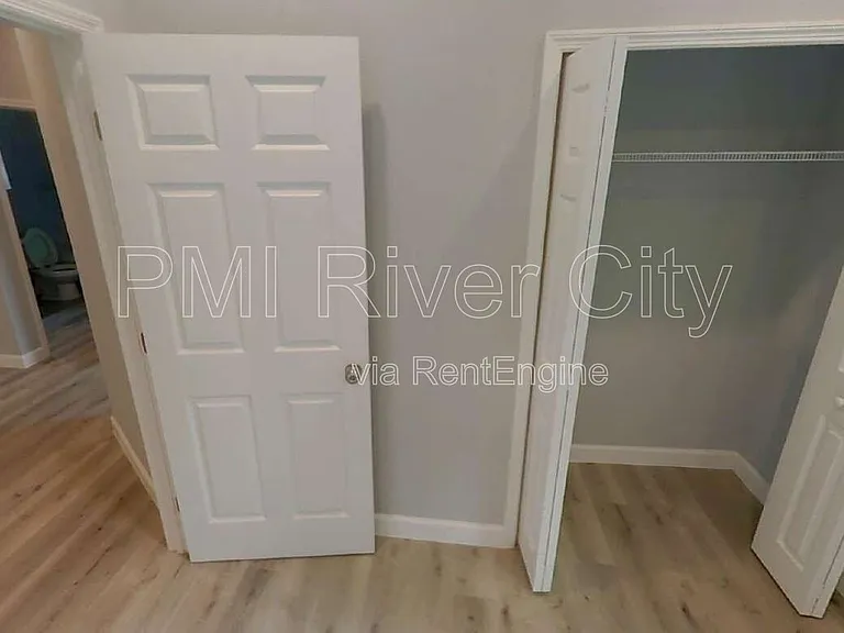 151 W 17th St #4 — Photo 11