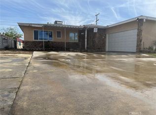 631 E Merrill Ave, Rialto, CA 92376