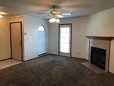 9744 Mayview Ct — Photo 3