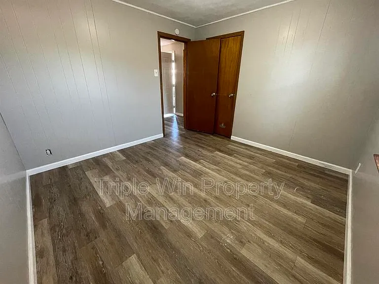 1280 Saint Catherine St — Photo 31