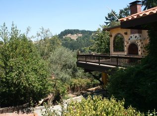 77 Carson Rd, Woodacre, CA 94973