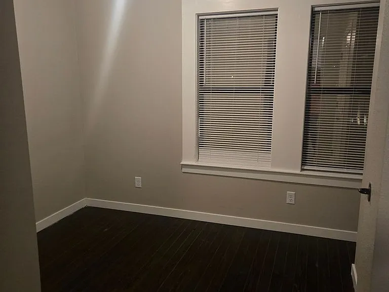 707 NW 4th Ave #303 — Photo 7