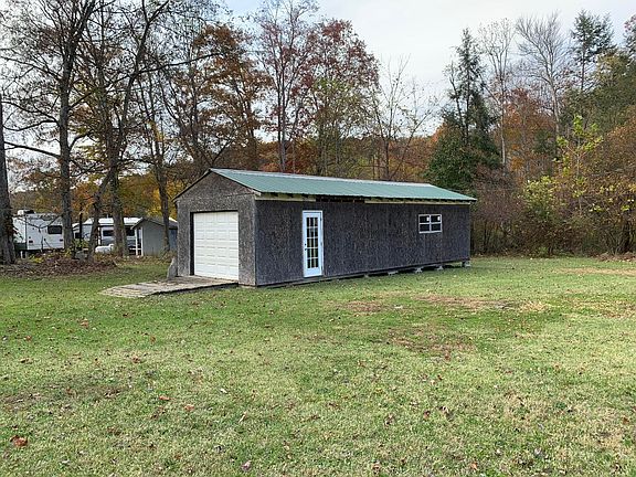 12th image of this home