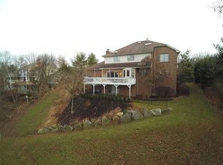 222 Timber Ridge Rd, Pittsburgh, PA 15238
