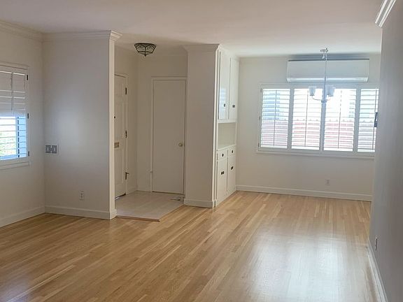 3rd image of 1776 Midvale Ave #1776
