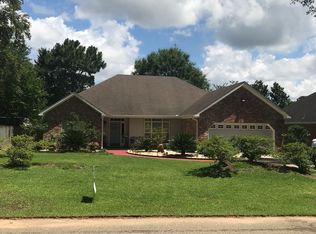 10389 Windmill Rd, Fairhope, AL 36532