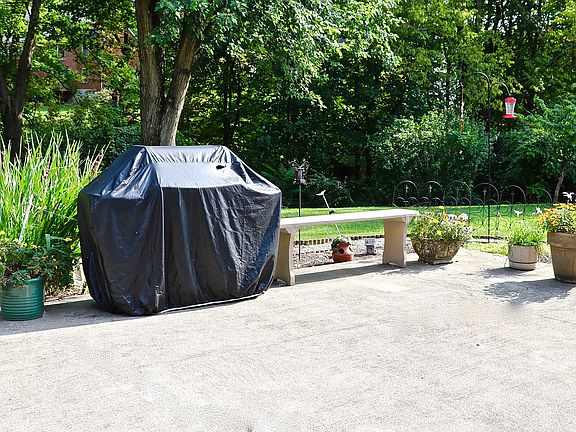 4th image of 1725 Fort Henry Dr