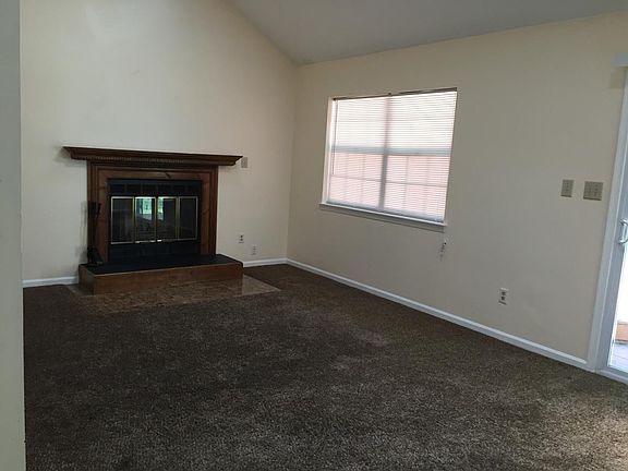 Fireplace with vaulted ceiling