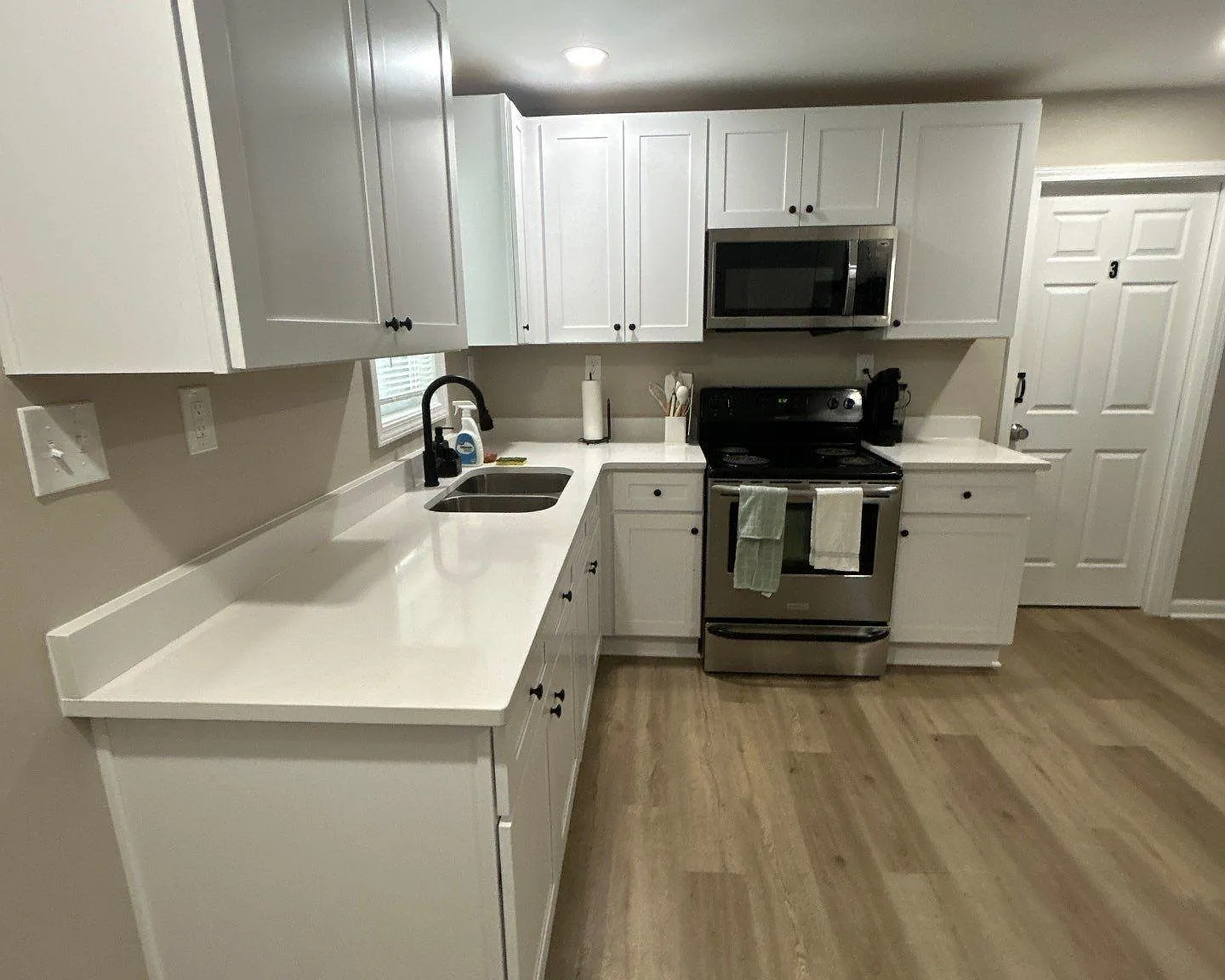4 bed, 4.0 bath, 1600 sqft, $1,087 — Photo 3