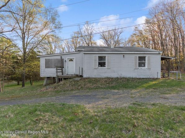 240 City Hall Rd Road, Kerhonkson, NY 12446
