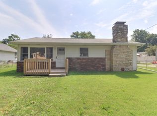 505 N Main St, Le Roy, IL