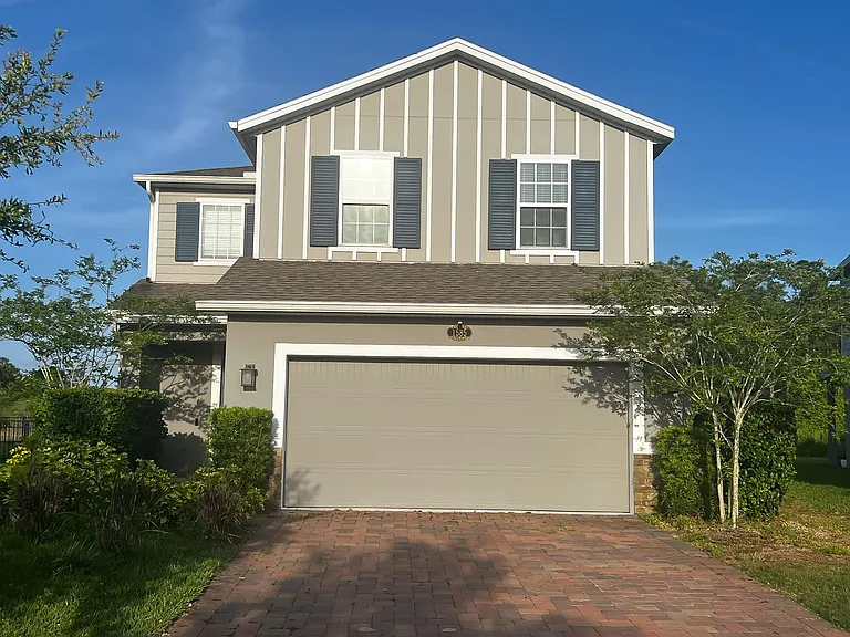 1585 Chelsea Manor Cir — Photo 1