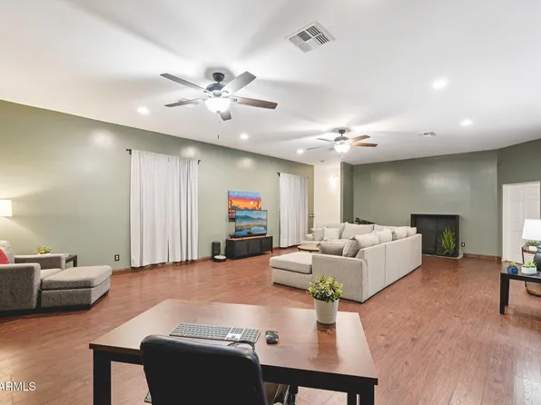 3932 W SALTER Drive, Glendale, AZ 85308