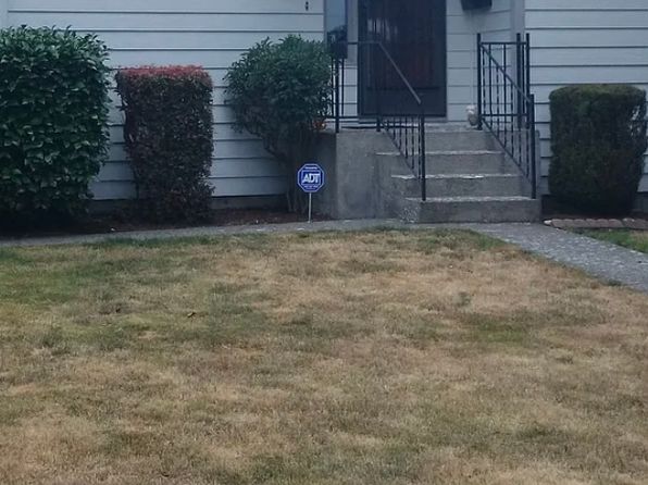 3241 29th Ave W