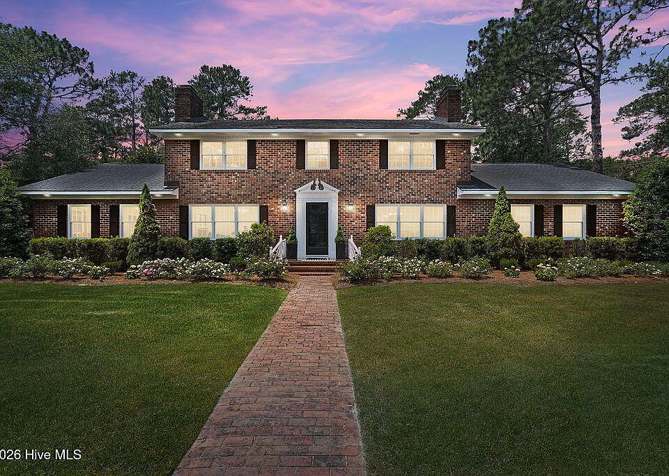 1st image of 2202 S Live Oak Parkway