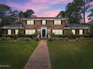 2202 S Live Oak Pkwy, Wilmington, NC 28403
