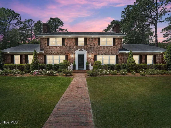 2202 S Live Oak Parkway, Wilmington, NC 28403