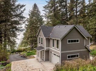 1155 Silver Spray Dr, Sooke, BC V9Z 1L8