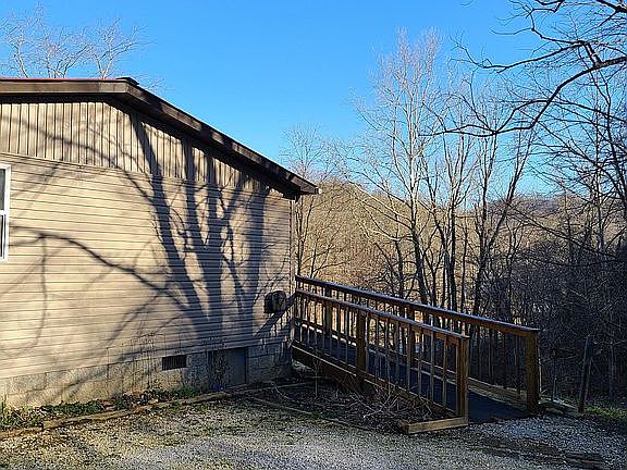 4th image of 4764 Johnson Rd