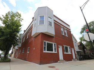 2301 W 25th St APT 2M, Chicago, IL 60608
